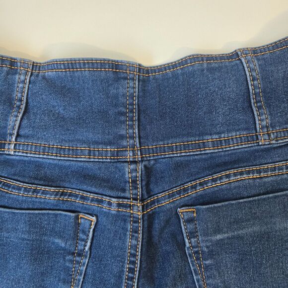 No Boundaries High-Rise Denim Shorts Size 15 | Triple Button | Cuffed Hem - Picture 6 of 14
